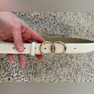 Express Cream Croc Embossed Belt with Gold Buckle